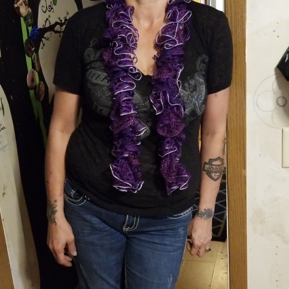 3/$15 New Lacey Sashay Scarf - Picture 3 of 3